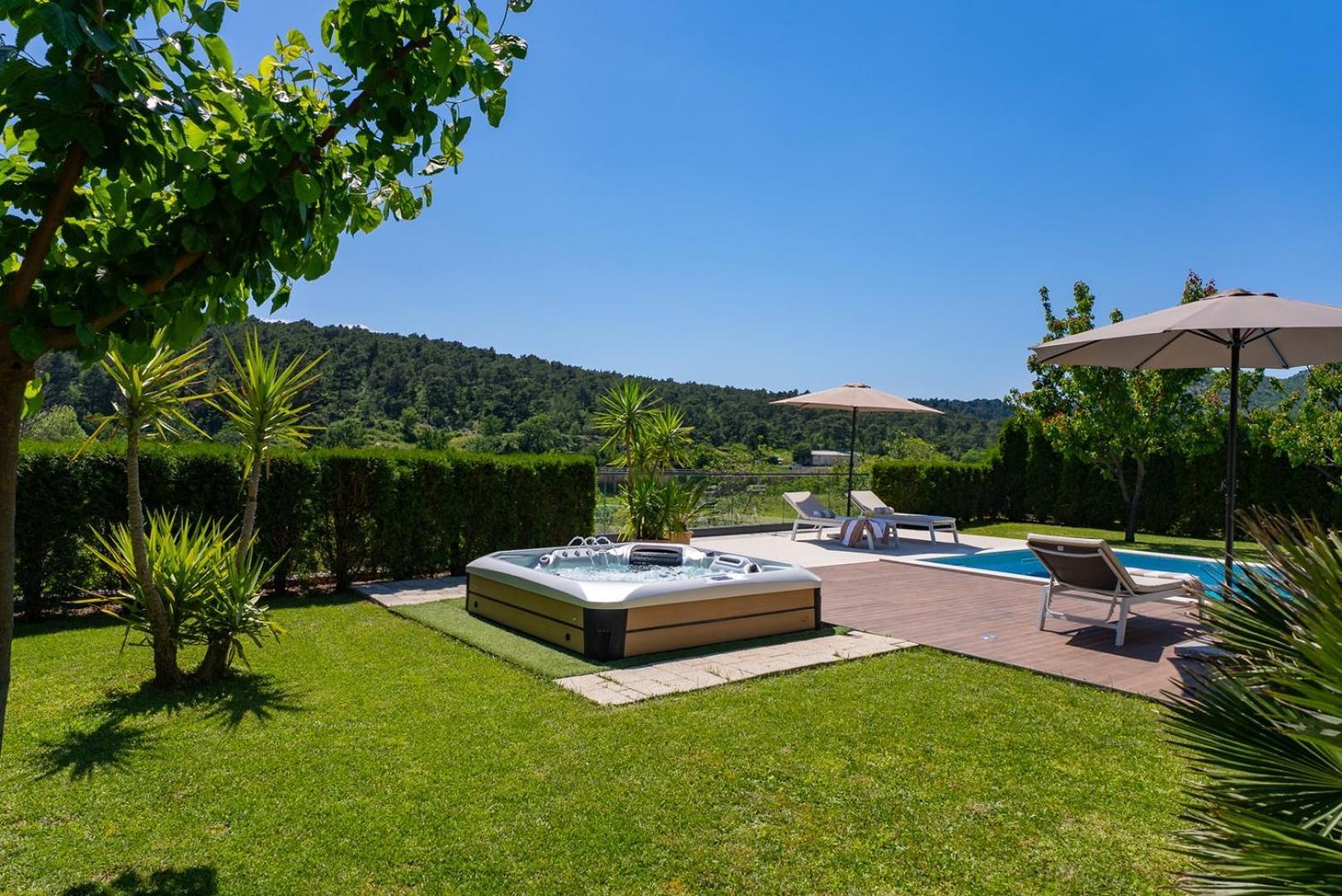 Villa Agava with heated pool, Jacuzzi, sauna, gym, 4 en-suite bedrooms Gata Esterno foto