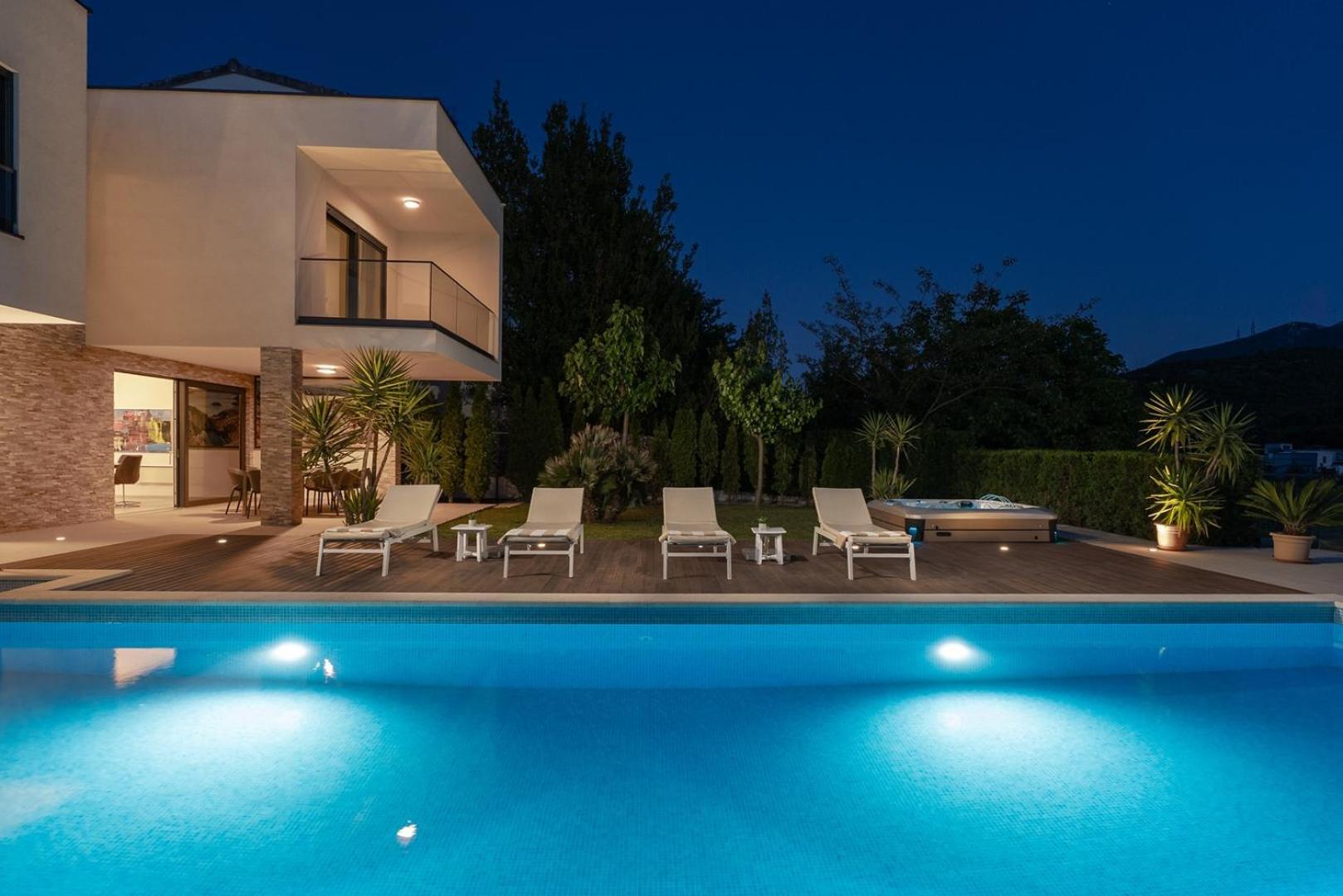 Villa Agava with heated pool, Jacuzzi, sauna, gym, 4 en-suite bedrooms Gata Esterno foto
