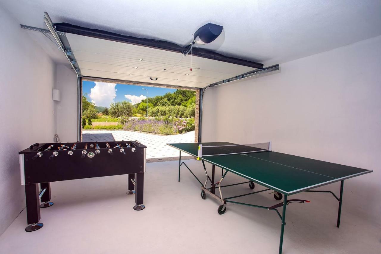 Villa Agava with heated pool, Jacuzzi, sauna, gym, 4 en-suite bedrooms Gata Esterno foto